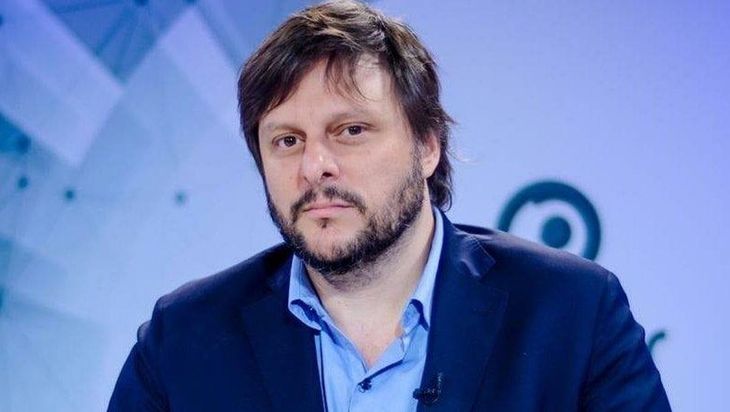El diputado nacional del FdT, Leandro Santoro, habló de su proyecto en CABA.