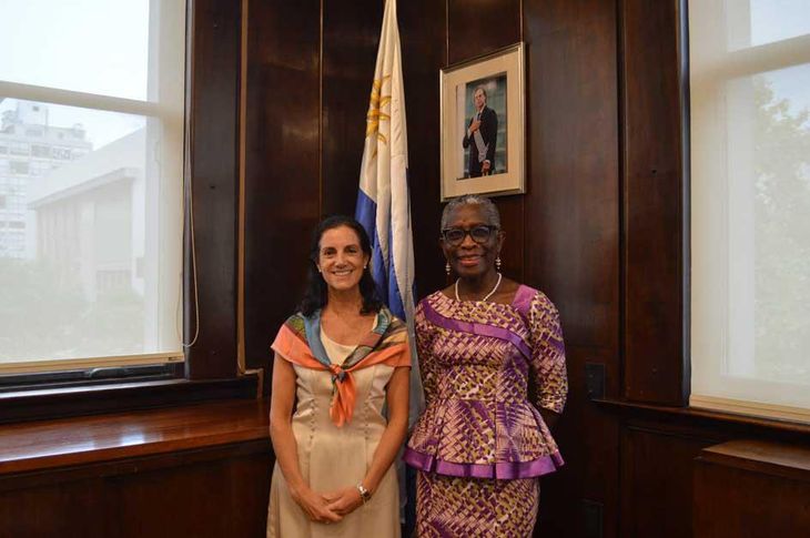 La ministra Azucena Arbeleche recibió a la subdirectora gerente del FMI, Antoinette Sayeh.