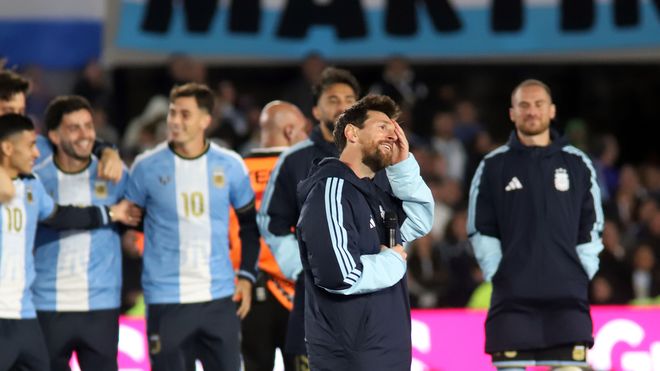 En fotos: así fue la despedida de Leo Messi ante un Monumental colmado