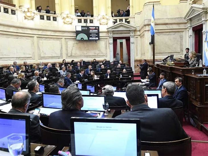 Con el voto de Victoria Villarruel, el Senado aprobó el proyecto de Ley Bases