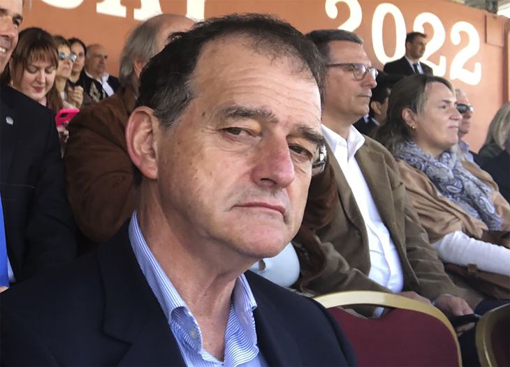 Cabildo Abierto permanece en la coalición para votar el proyecto de reestructuración de deudas para los uruguayos.