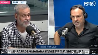 El pase entre Gustavo Sylvestre y Jorge Rial