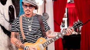 johnny depp fue encontrado inconsciente en un hotel