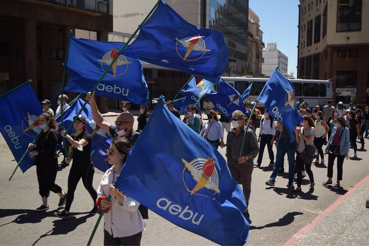 Asociación de Bancarios del Uruguay (AEBU)