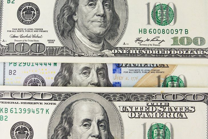 El dólar cayó luego de tres jornadas consecutivas al alza.