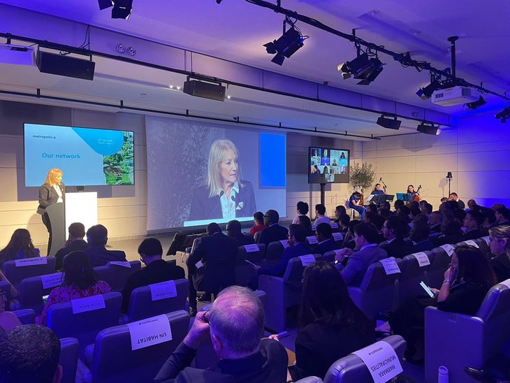 Carolina Cosse, intendenta de Montevideo, en la Cumbre Urbana de Bruselas.