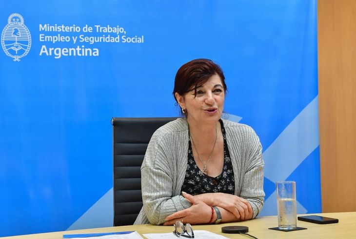 La ministra de Trabajo de la Nación, Kelly Olmos.
