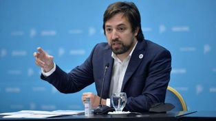 nicolas kreplak: se van a fundir clinicas y sanatorios.