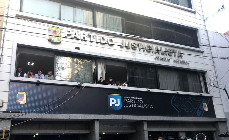 La mesa política del Frente de Todos se reúne en la sede del Partido Justicialista