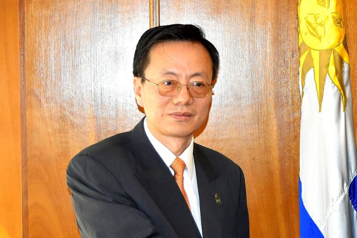 Wang Gang, embajador chino en Uruguay.