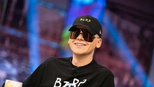 la gorra de bizarrap ya esta a la venta en mercado libre