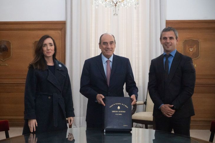 El Gobierno promulgó la Ley Bases y el paquete fiscal