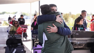 llego el cuarto vuelo de argentinos repatriados desde israel