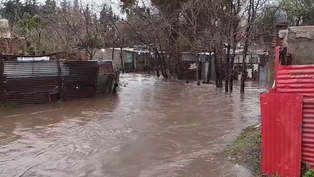 Barrios inundados en La Plata.