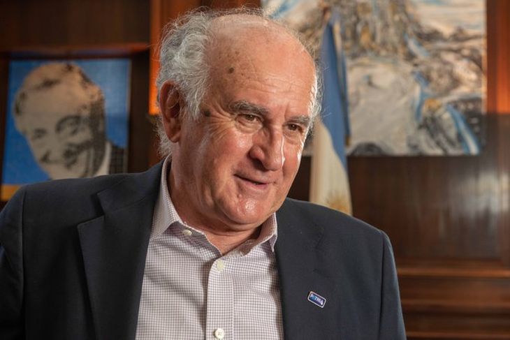 im oscar parrilli.jpg