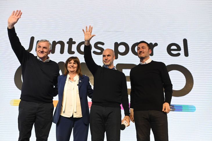 El búnker de Juntos por el Cambio en las PASO: se juntan Patricia Bullrich y Horacio Rodríguez Larreta.