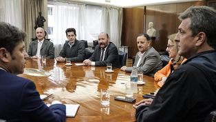 En medio de la polémica por el aguinaldo, Sergio Massa recibe a gobernadores