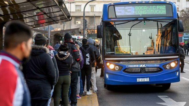Se levantó el paro de colectivos convocado por la UTA