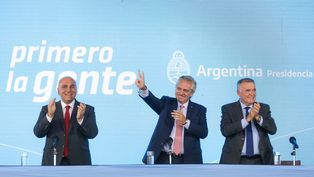 Juan Manzur, Alberto Fernández y Osvaldo Jaldo.
