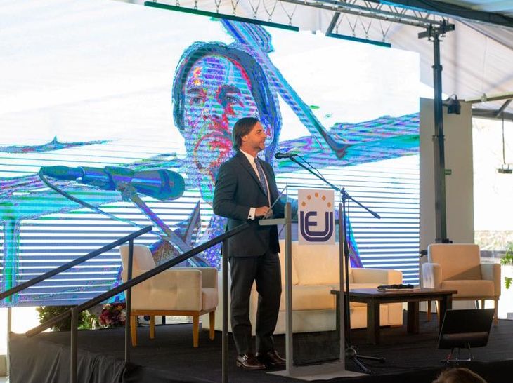 Lacalle Pou se refirió al atraso cambiario durante un acto en la Unión de Exportadores del Uruguay.