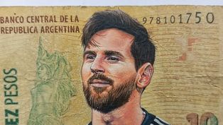 El rostro de Lionel Messi en un billete de $10.