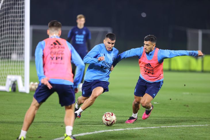 La Selección Argentina entrenó de cara a la semifinal.