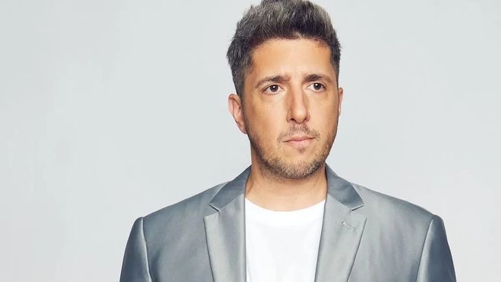 El conductor de Telefe, Jey Mammon.