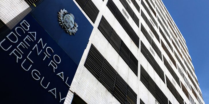 El Banco Central del Uruguay (BCU).