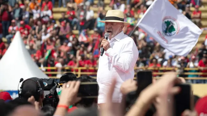Lula lanzó su campaña para ser reelecto como presidente de Brasil