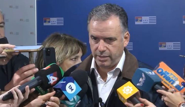 El precandidato presidencial brindó una conferencia de prensa para hablar sobre la denuncia falsa.&nbsp;