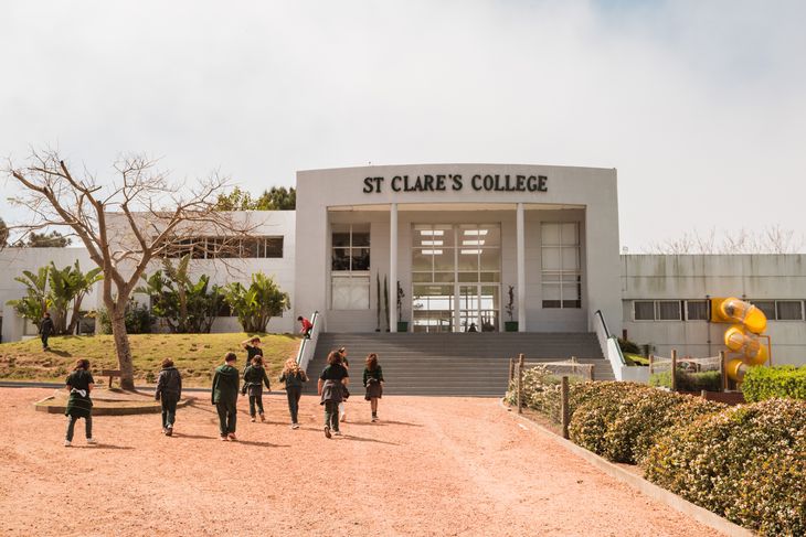 El St. Clares College, una oferta educativa de calidad en Punta del Este, que muestra el cambio de paradigma de un destino que dejó de ser sólo turístico.