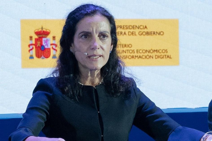 La ministra de Economía y Finanzas, Azucena Arbeleche, disertó en una conferencia CAF sobre la transformación energética de Uruguay.&nbsp;