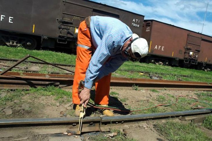 El Ferrocarril Central ya conecta a UPM 2 con el Puerto de Montevideo.