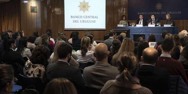 El Banco Central del Uruguay busca modernizar el sistema de pagos, imitando experiencias que funcionaron en otros países.