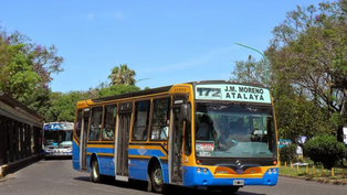 el gobierno se reunio con empresas de colectivos tras la reduccion de servicios