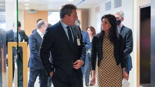 massa se reunio con el fmi: dolar, sequia y canje de deuda.