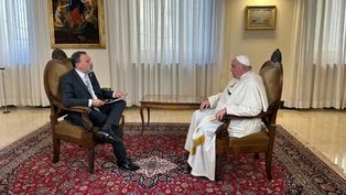 Gustavo Sylvestre con el Papa Francisco.
