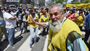 Denuncia penal contra Raúl Castells por ola de robos en comercios.