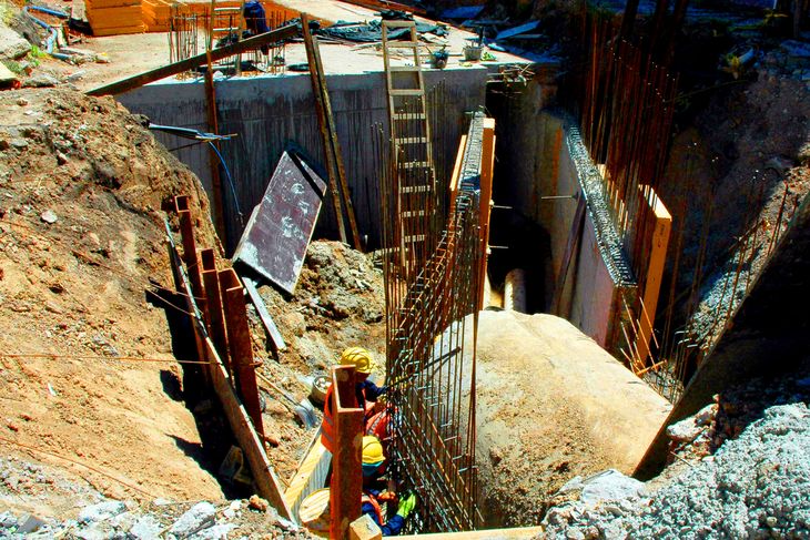 El gobierno avanza con su plan de universalizar el saneamiento en el país.