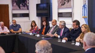 Reunión por el salario mínimo, vital y móvil.