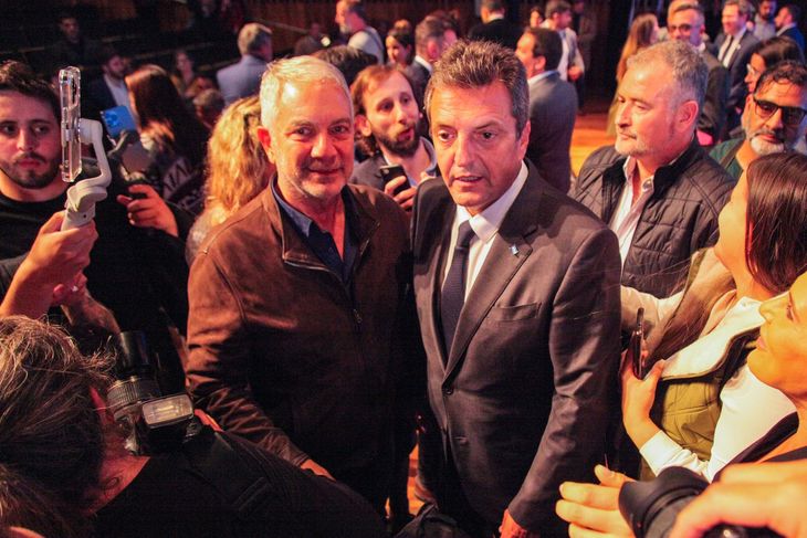 Alak estiró a 1.400 votos la ventaja sobre Garro.