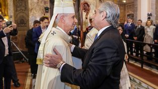 Alberto Fernández y Poli compartieron el Tedeum.