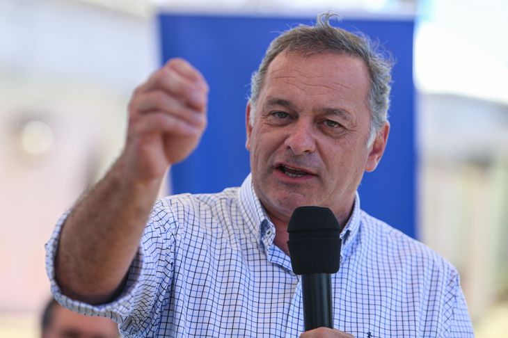 Álvaro Delgado, precandidato a presidente por el Partido Nacional.