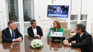 Sergio Massa avanza en el envío de la ley que reintegra el IVA.