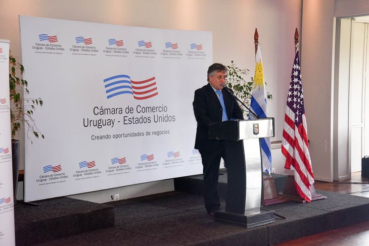 El ministro Omar Paganini se mostró optimista con respecto a la economía uruguaya.