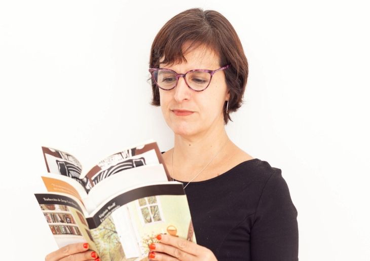 Ana Correa - Conductora del Podcast Notas al Pie&nbsp;