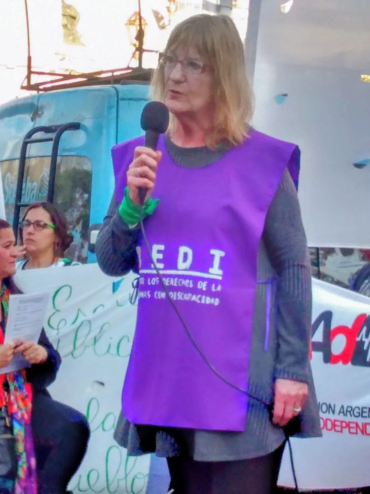 Ana María Dones.jpg