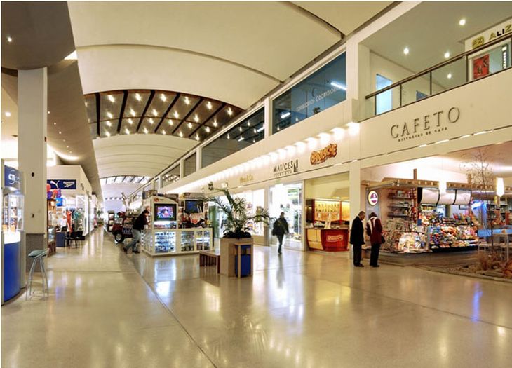 Las ventas minoristas por el Día de la Madre cayeron 3,2% anual.